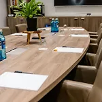 One Frankfurt-hauptbahnhof 3*