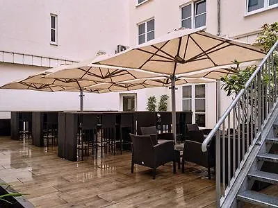 One Frankfurt-hauptbahnhof