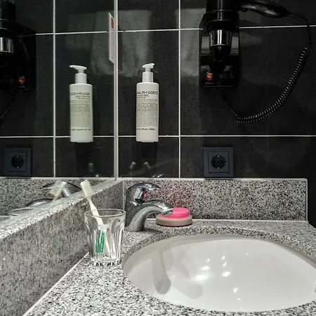 Flemings Frankfurt-central 4*
