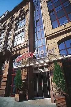 호텔 One Frankfurt-hauptbahnhof 4*