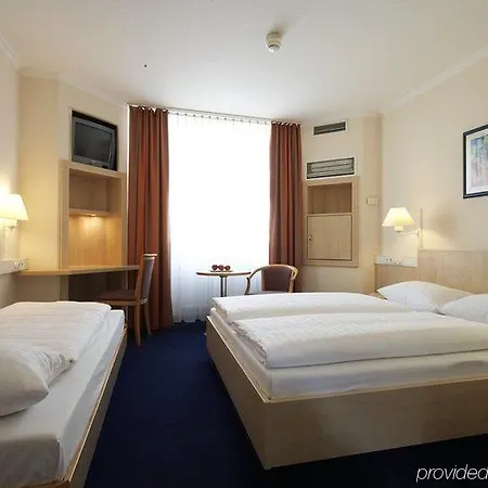 One Frankfurt-hauptbahnhof