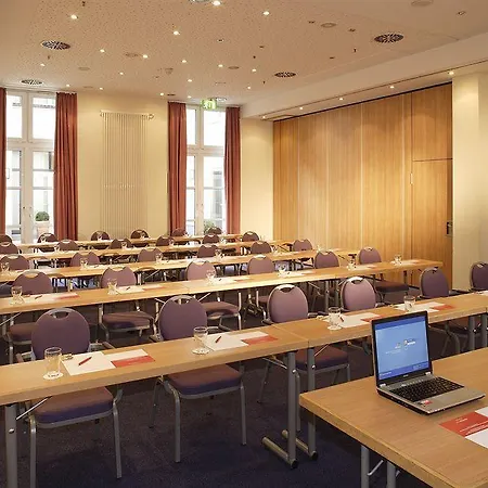 One Frankfurt-hauptbahnhof