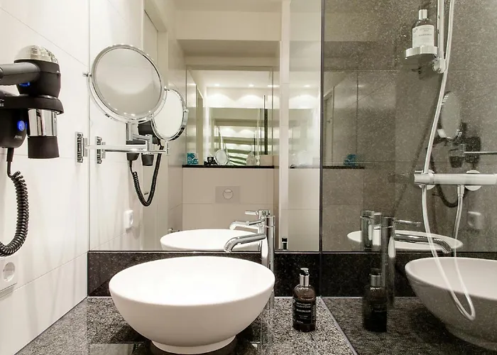 One Frankfurt-hauptbahnhof Hotel 3*