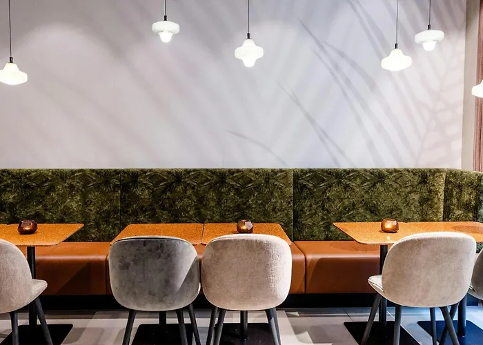 One Frankfurt-hauptbahnhof Frankfurt am Main