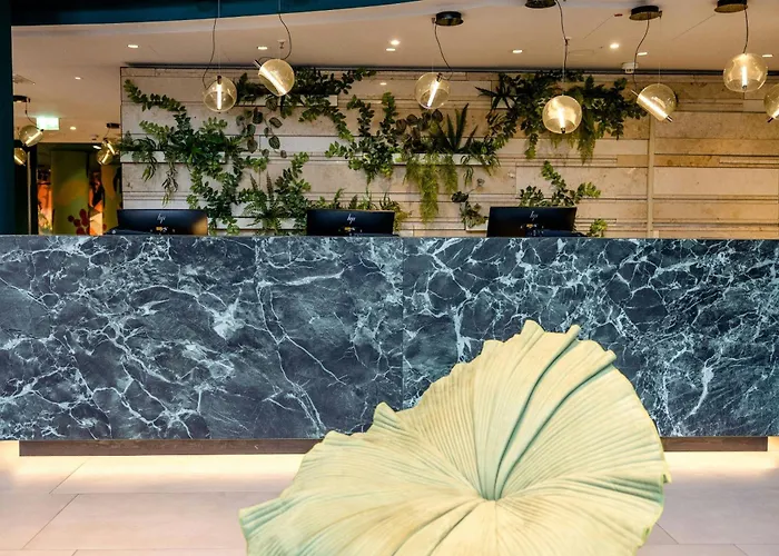 One Frankfurt-hauptbahnhof