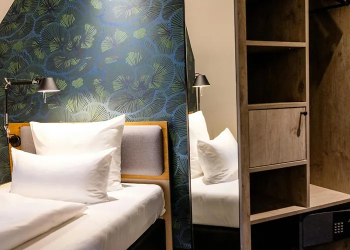 One Frankfurt-hauptbahnhof Hotel 3*