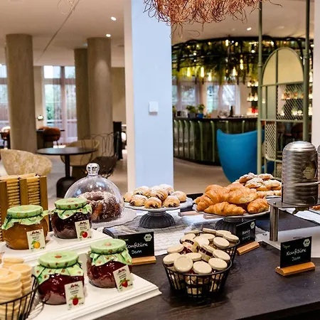 One Frankfurt-hauptbahnhof Hotel 3*