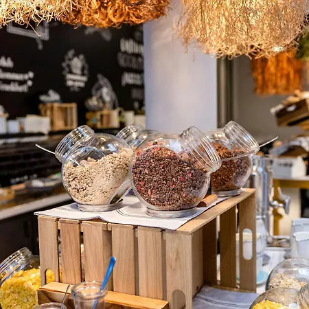 Hotel One Frankfurt-hauptbahnhof 3*