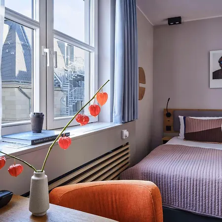 One Frankfurt-hauptbahnhof Hotel 4*